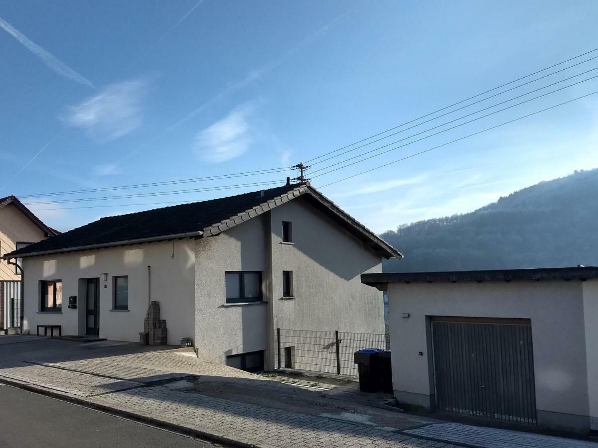 Ferienhaus Fraeulein Frenz Bollendorf Extérieur photo